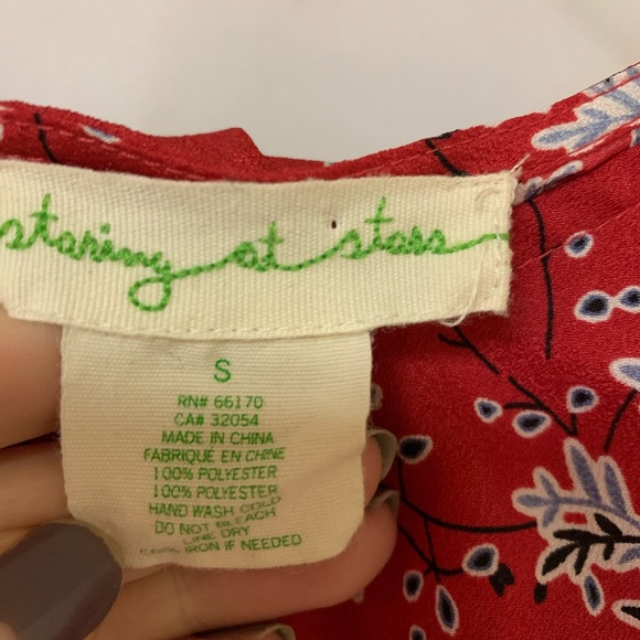 Anthro Staring At Stars Crop Top Red Floral - Picture 4 of 6